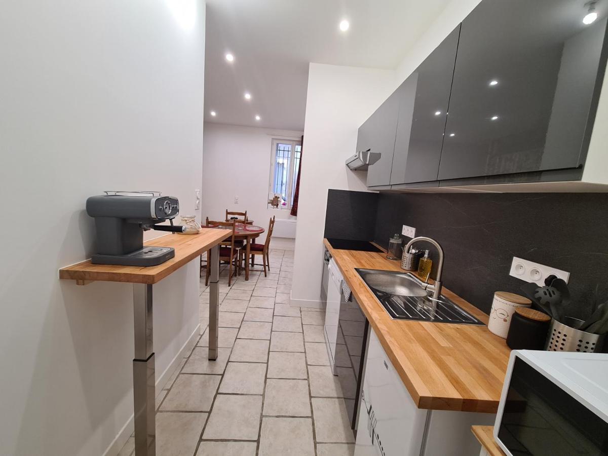 Ceci N'Est Pas Qu'Un Logement Apartment Montpellier Exterior photo